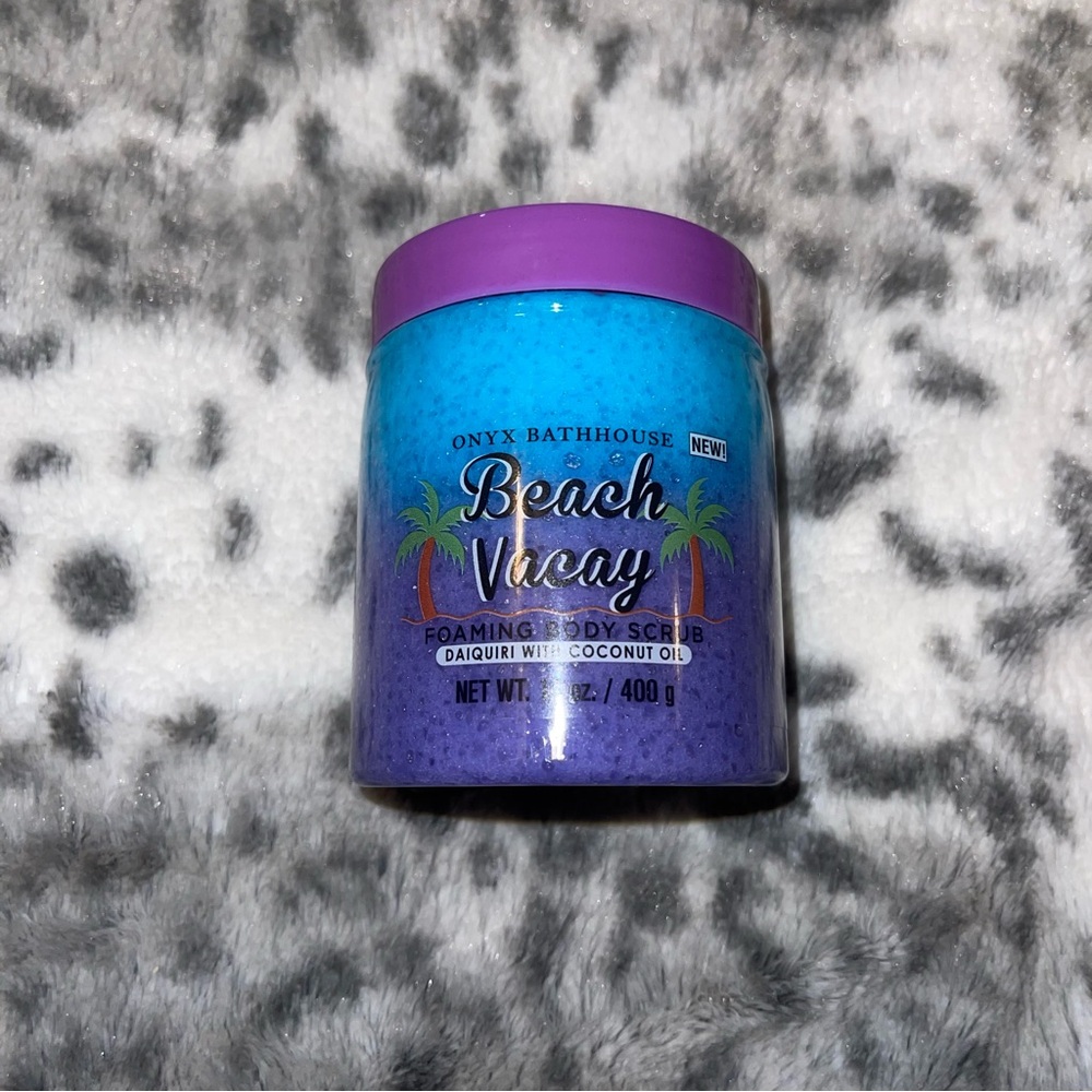 Onyx Bathhouse body scrub